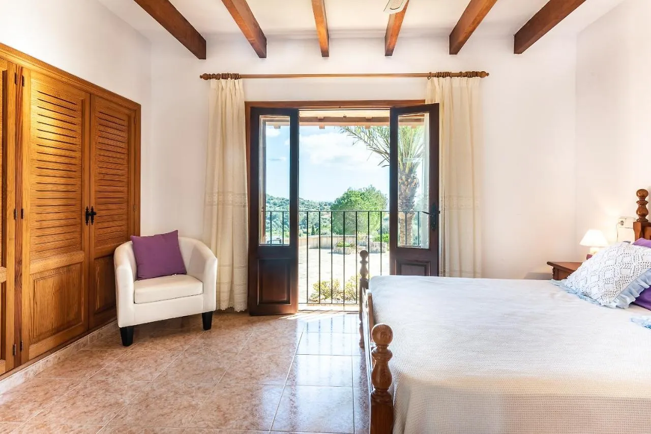 Finca Roca Es Carritxo Ferienhaus