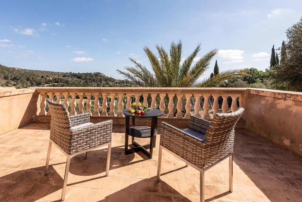 Finca Roca Es Carritxo بيت للعطل