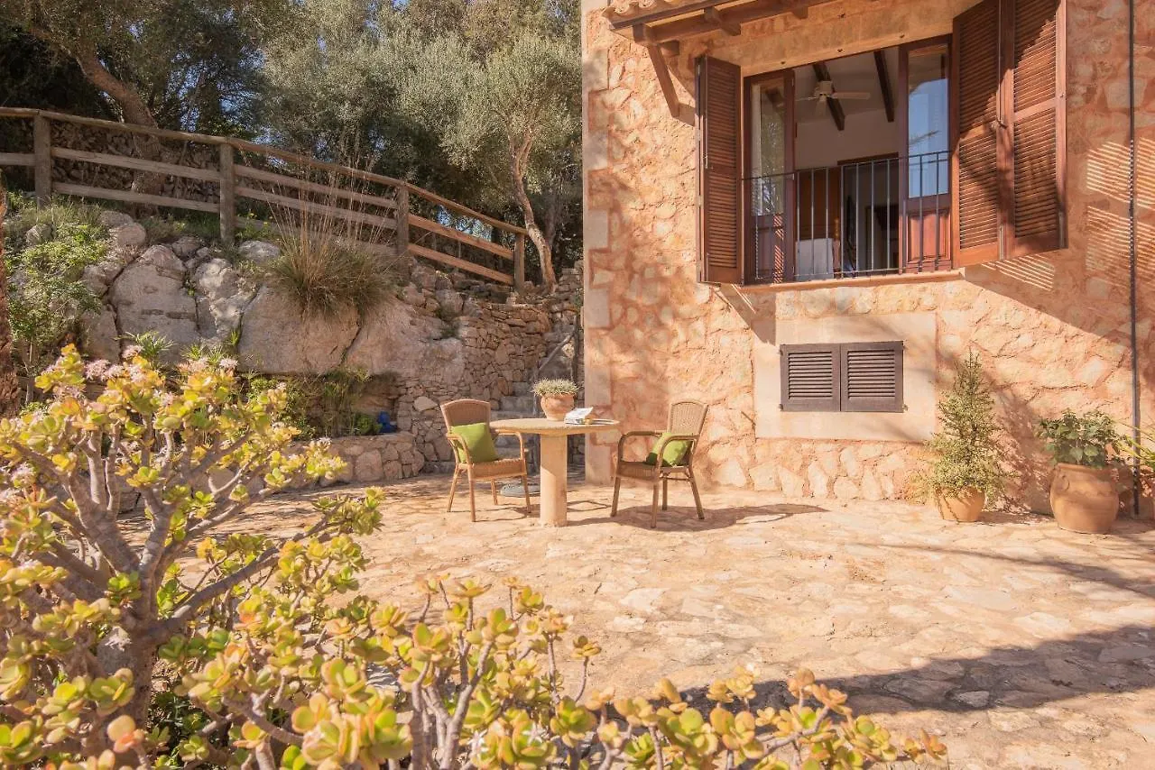 Finca Roca Es Carritxo إسبانيا